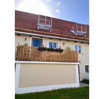 Romantische Landwohnung - 830,00&nbsp;EUR Kaltmiete, ca.&nbsp; 74,00&nbsp;m&sup2; in Pleß (PLZ: 87773)