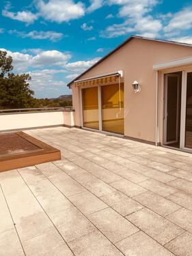 Foto - 3 Raum WE mit großer Dachterrasse und Einbauküche