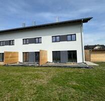 Modernes Reihenmittelhaus - Neubau - Provisionsfrei - Wallersdorf