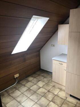 Foto - 1 Zimmer Dachgeschoßwohnung zur Miete in Oberhausen