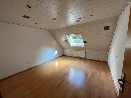 Foto - 5 Zimmer Etagenwohnung zur Miete in Wilhelmshaven