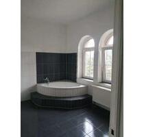Große 4-Zimmer Wohnung im 1.OG mit Eckbadewanne zu vermieten, direkt vom Eigentümer. - Eilenburg Große 4-Zimmer Wohnung im 1.OG mit Eckbadewanne zu vermieten, direkt vom Eigentümer. - Eilenburg