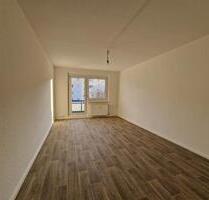 Ab 01.04.2026***Frisch renovierte 4-Zimmer-Wohnung mit Balkon! - Leipzig West