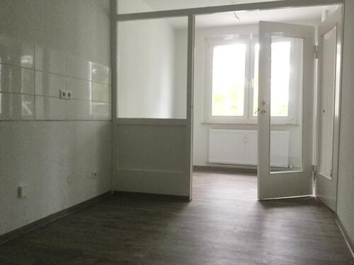 Foto - Renovierte 3-Zimmerwohnung mit Balkon zu vermieten.
