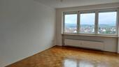Foto - Helle 4- Zi.-Wohnung m. Balkon nähe Stadtrand ab sofort beziehbar