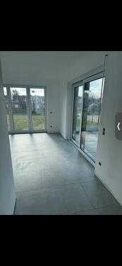 Foto - Erdgeschosswohnung 90qm ab 01.05 oder 01.06