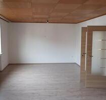 5 Zimmer Wohnung in Diespeck - 975,00 EUR Kaltmiete, in Diespeck (PLZ: 91456)