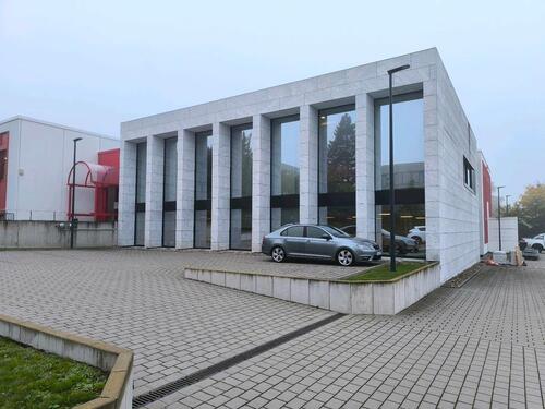 Foto - Lager- oder Produktionsfläche im Gewerbegebiet Pforzheim