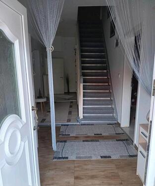 Foto - Haus mit 6 Wohnungen - 435.000,00&nbsp;EUR Kaufpreis, ca.&nbsp; 280,00&nbsp;m&sup2;