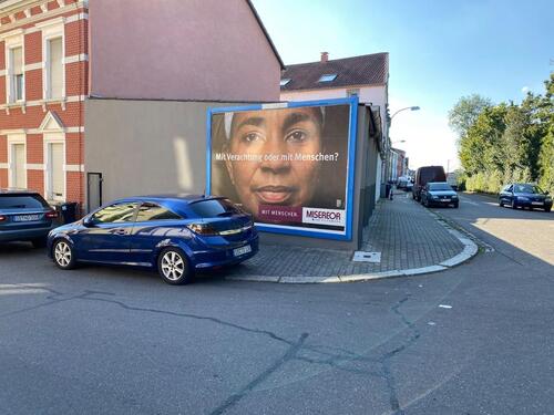 Foto - Werbetafel in Saarbrücken - Burbach neu zu vermieten von privat