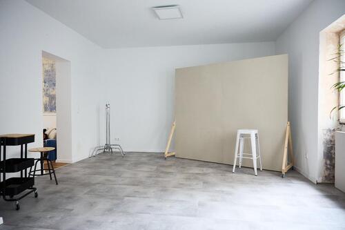 Foto - Mietstudio Foto und Video - 30,00&nbsp;EUR Kaltmiete, ca.&nbsp; 32,00&nbsp;m&sup2;