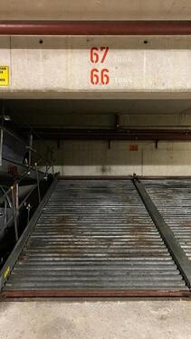 Foto - Tiefgaragen Doppelparker Stellplatz Schwarzwaldstr.
