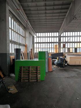 Foto - Halle Lager Werkstatt 18 x 42 m, 6 m Höhe vermieten