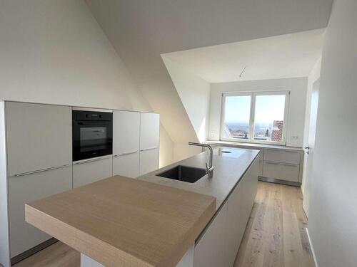 Foto - 3 Zimmer Dachgeschoßwohnung zur Miete in Frankfurt am Main