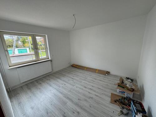 Foto - 3 Zimmerwohnung am Eichwald, inkl. Küche, frisch saniert