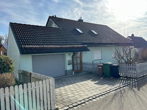 Foto - 7 Zimmer Einfamilienhaus zum Kaufen in Treuchtlingen