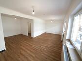Foto - Helle, modernisierte 2-Zimmer-Wohnung mit Südbalkon