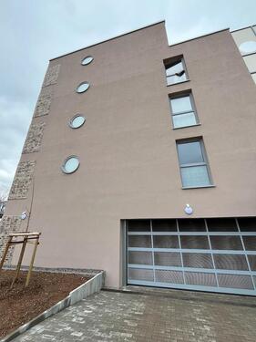 Foto - freie Tiefgaragen & Außenstellplätze am Kurpar