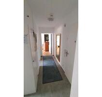 2 Zimmer Wohnung mit Balkon - 189.000,00 EUR Kaufpreis, ca.  52,00 m² in Schorndorf (PLZ: 73614)