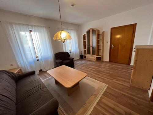 Foto - 8 Zimmer Mehrfamilienhaus, Wohnhaus in Dettelbach