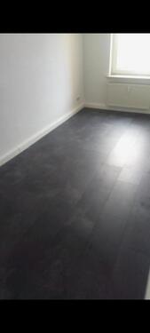 Foto - 2 ZKB renoviert - 600,00&nbsp;EUR Kaltmiete, ca.&nbsp; 66,00&nbsp;m&sup2;