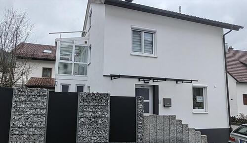 Foto - Renoviertes Einfamilienhaus in zentraler Lage