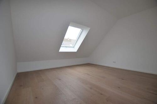 Foto - Dachgeschoßwohnung in Köln zum Kaufen