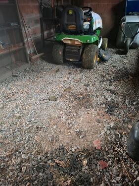 Foto - Garage,Stellplatz,Motorrad,Moped,Roller