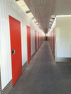Foto - Lagerraum mieten ab 1 m² in Stuhr Möbel auslagern Umzug Lagerbox