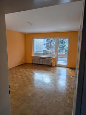 Foto - 2 Zi Mietwohnung mit Balkon und Einbauküche