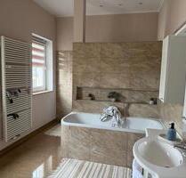 Großzügige 5-Raum-Wohnung mit Balkon in zentraler Lage von Riesa