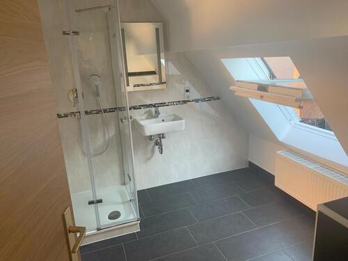 Foto - 2 ZKB Wohnung im 1.OG - 900,00&nbsp;EUR Kaltmiete, ca.&nbsp; 90,00&nbsp;m&sup2;