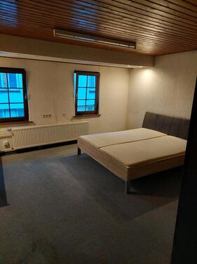 Foto - Monteurzimmer zu vermieten - 13,00&nbsp;EUR Kaltmiete, ca.&nbsp; 120,00&nbsp;m&sup2;