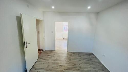 Foto - Dachgeschoßwohnung in Neustadt an der Weinstraße zur Miete