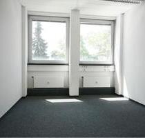 Zeitgemäßes Büroambiente im 4. Obergeschoss – Mit Personenaufzug und Teeküche - Pfungstadt