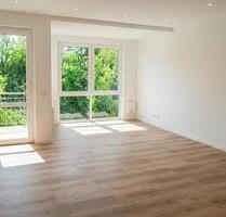 Lichtdurchflutete 2-Zimmer-Wohnung mit bodentiefen Fenstern in Seelow