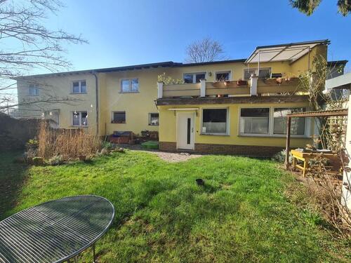 Foto - Idyllische 1-Zimmer-Wohnung in Weidenpesch mit Garten