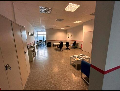 Foto - Gewerbefläche zu vermieten - 2.480,00 EUR Kaltmiete,