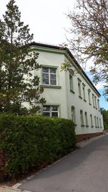 Foto - Neu renovierte 3 Zimmer Wohnung 1.OG – 3 Fußminuten vom Bahnhof