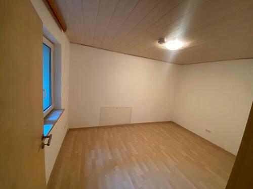 Foto - 2 Zimmer Erdgeschoßwohnung zur Miete in Regenstauf