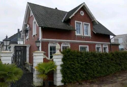 Foto - Einfamilienhaus mit Garten - 1.500,00&nbsp;EUR Kaltmiete, ca.&nbsp; 141,00&nbsp;m&sup2;