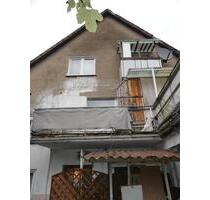 Haus in Lügde Stadtmitte von 1969 mit 5 Wohnungen
