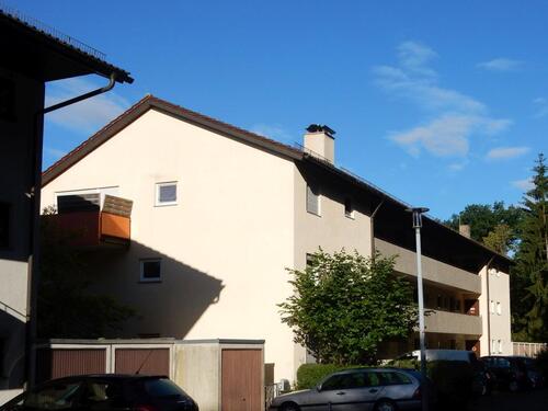 Foto - Helle 2-Zimmer-Wohnung mit EBK, Terrasse, KFZ-Stellplatz