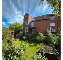 von privat: Reihen-Endhaus (Bj. 1984), rund 170 m2 mit Garten - Bremen Gröpelingen