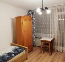 Möbliertes Zimmer mit Balkon in ruhiger Lage zu vermieten - Unterschleißheim