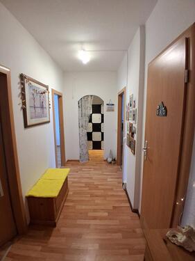 Foto - Schöne 3 Raumwohnung, hell, warm, Süd-Ost Balkon, naturnahe Lage