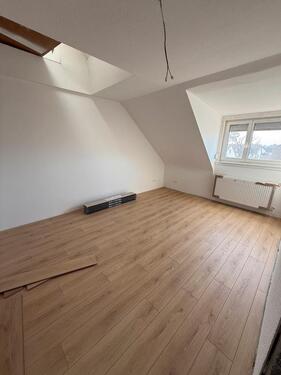 Foto - Schöne helle 2,5 Zimmer Maisonette Dachgeschoss Wohnung