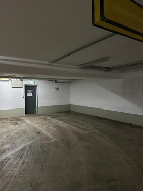 Foto - Tiefgaragenstellplatz Neukölln, Mariendorfer Weg 38