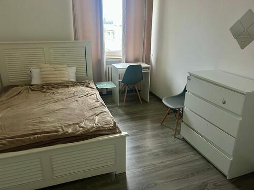 Foto - Möbliertes Zimmer in Frauen-WG - 350,00&nbsp;EUR Kaltmiete, ca.&nbsp; 15,00&nbsp;m&sup2;