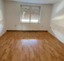 HELLE 3-RAUM WOHNUNG 56m ZU VERMIETEN! - Döbeln